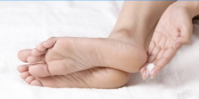 Crème pour callosités secs