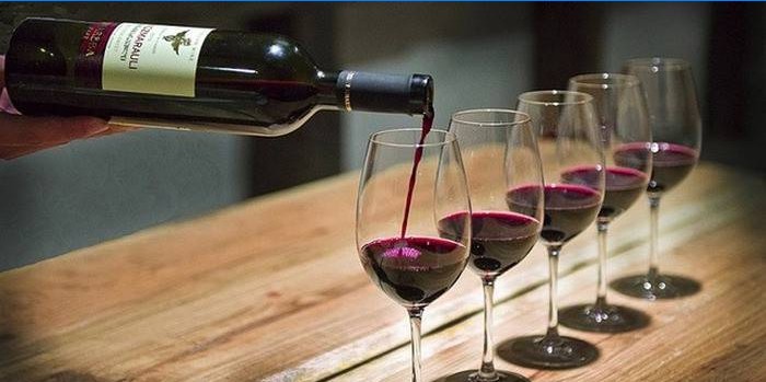 Vin dans des verres