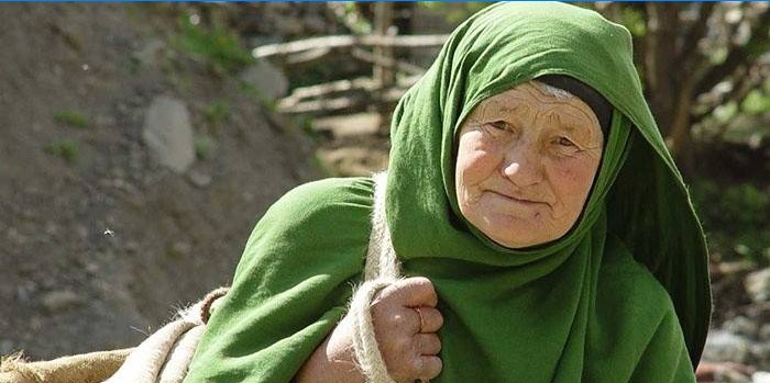 Femme musulmane âgée