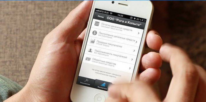 Smartphone en mains