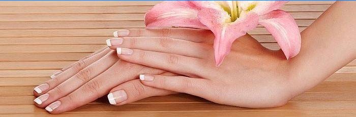 Manucure en gel - beaux ongles