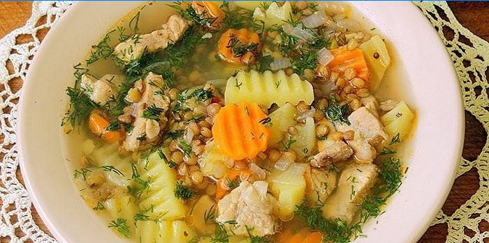 Soupe de lentilles vertes à la viande