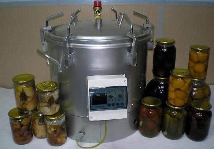 Autoclave pour la mise en conserve domestique