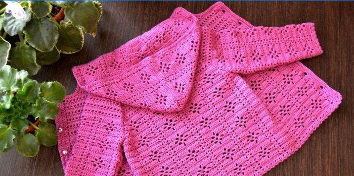 Veste à capuche crochetée