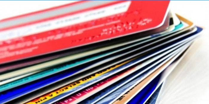 Cartes plastiques