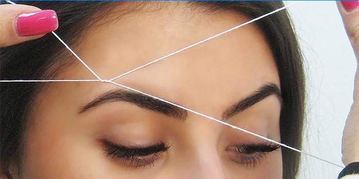 Fil de correction des sourcils