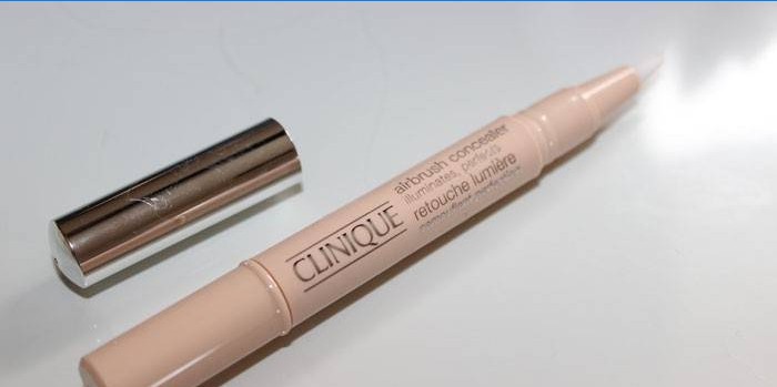 Concealer Clinique