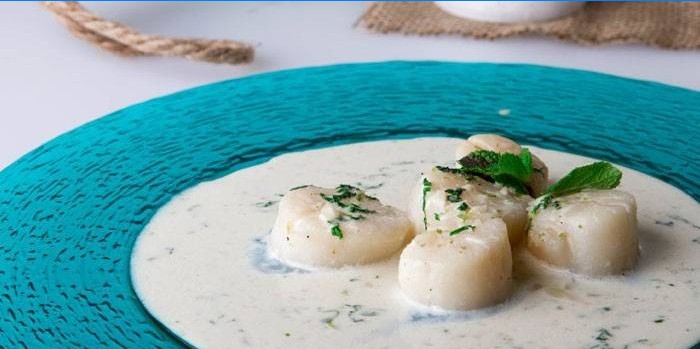 Palourdes dans une sauce crémeuse