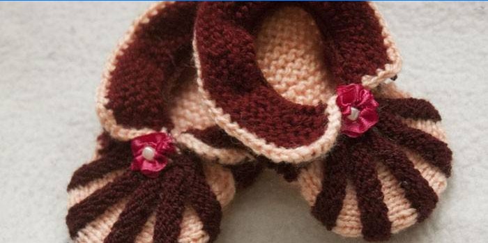 Chaussons tricotés pour bébé