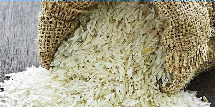 Riz basmati dans un sac