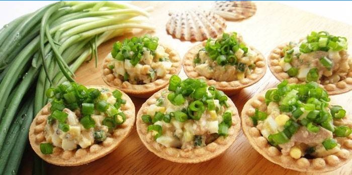 Tartelettes avec salade