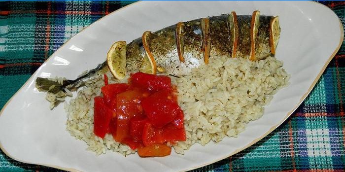 Maquereau au riz et légumes