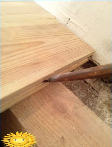 Master class: comment poser un plancher en bois sur des bûches de vos propres mains