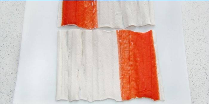 Bâtonnets de crabe dépliés