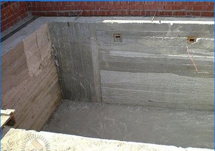 Imperméabilisation de la piscine - choix des matériaux et des technologies