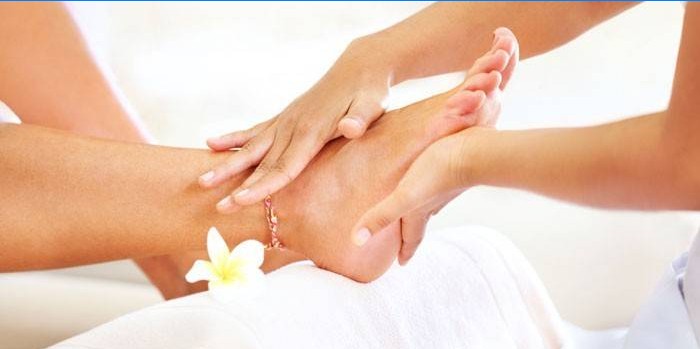 Massage Des Jambes Des Pieds Et Du Bas Des Jambes Une Technique Pour Effectuer Vous Même Une