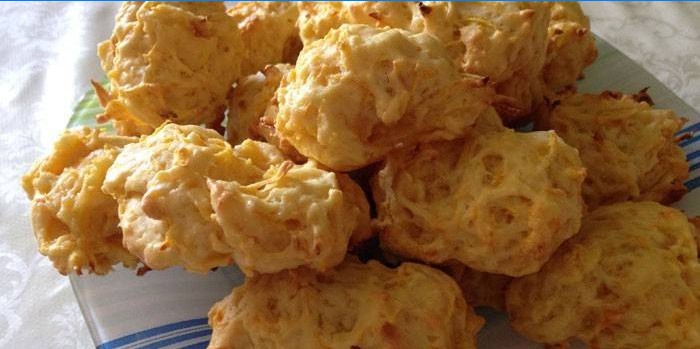Biscuits sablés aux pommes et à la citrouille avec noix