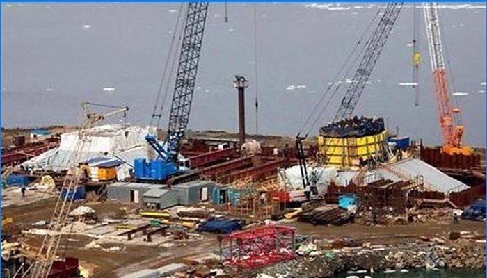 Pont à haubans vers l'île Russky - une percée dans la construction de ponts en Russie