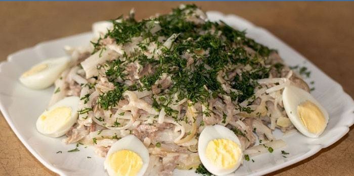 Salade toute prête de viande bouillie et daikon