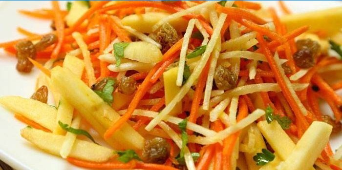 Salade Daikon aux carottes et raisins secs