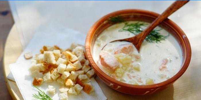 Soupe finlandaise à la truite et à la crème