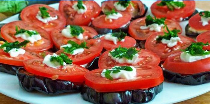 Aubergine à la tomate