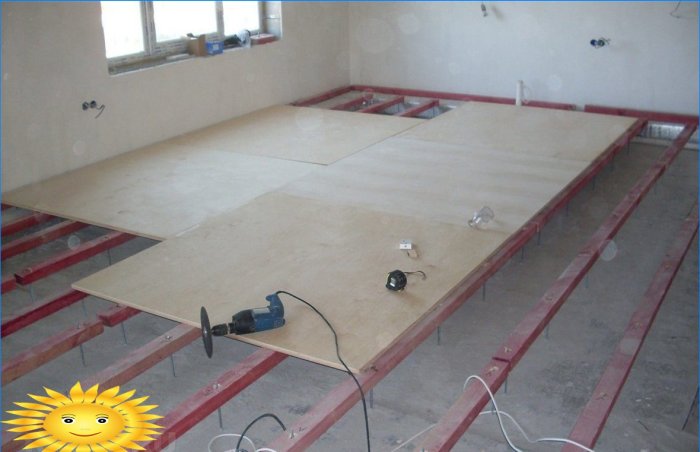 Plancher sur rondins de contreplaqué