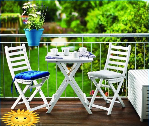 Comment équiper un petit balcon