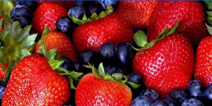 Myrtilles et fraises