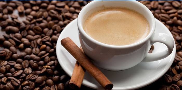 Comment boire du café à la cannelle