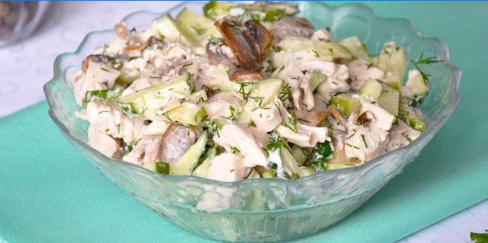 Apéritif de viande aux champignons et légumes