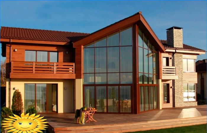 Vitrage panoramique: avantages, inconvénients, exemples