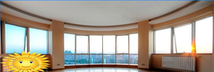 Vitrage panoramique: avantages, inconvénients, exemples