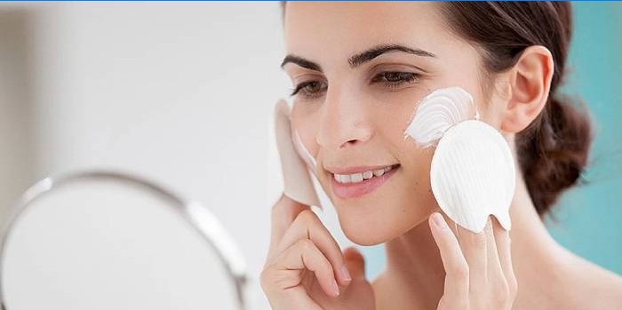 Soins de la peau du visage
