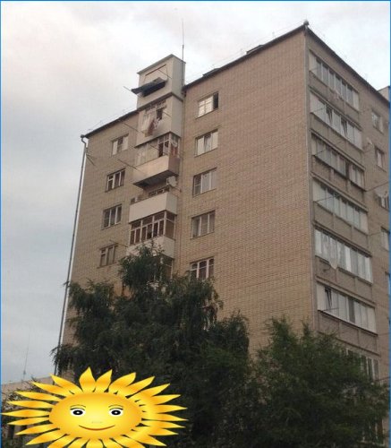 Agrandissement impudent du balcon ou voisins égoïstes: une sélection de photos