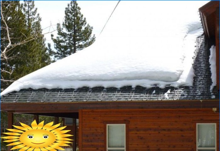Chauffage de toit: comment faire un système anti-glace pour les gouttières et les toits