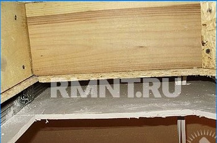 Plafond en placoplâtre