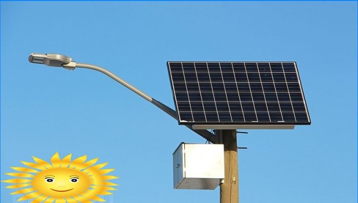 Éclairage public LED autonome