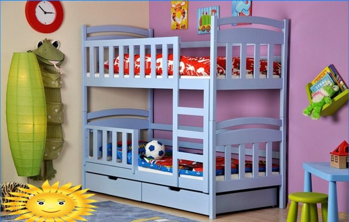 Une bonne solution pour une crèche - un lit superposé