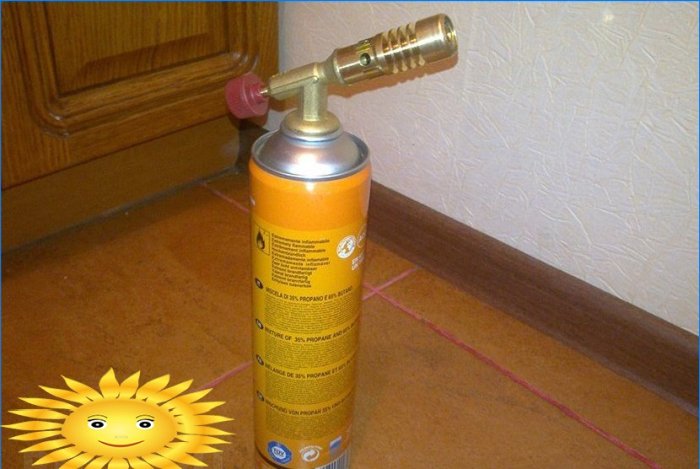Brûleur à gaz sur un bidon. Choix, utilisation