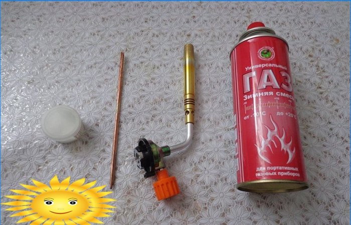 Brûleur à gaz sur un bidon. Choix, utilisation
