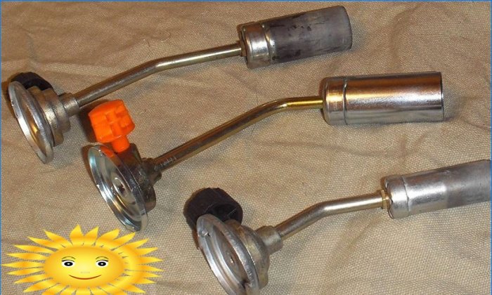 Brûleur à gaz sur un bidon. Choix, utilisation