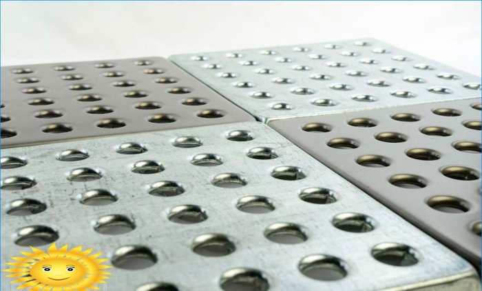 Carreaux métalliques: caractéristiques d'utilisation et exemples de photos