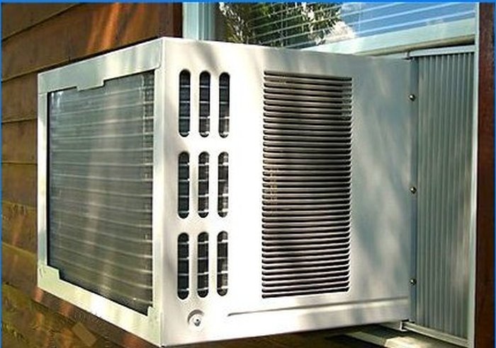 Choisir un climatiseur de fenêtre. Économique, simple, fiable