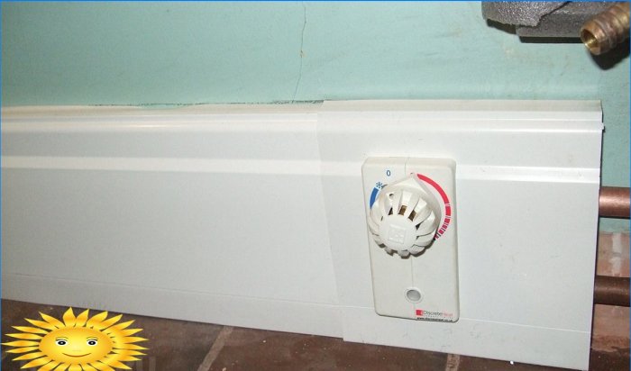 Radiateur de socle avec thermostat