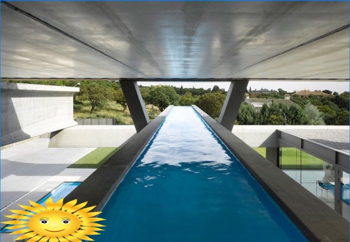 Piscines en porte-à-faux: caractéristiques, exemples de photos