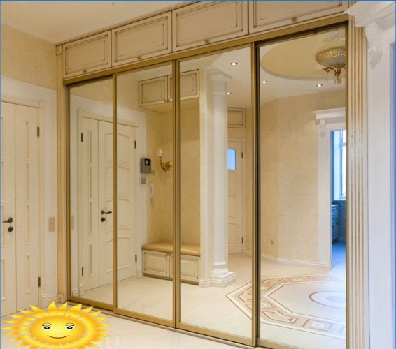 Armoire coulissante avec portes en miroir