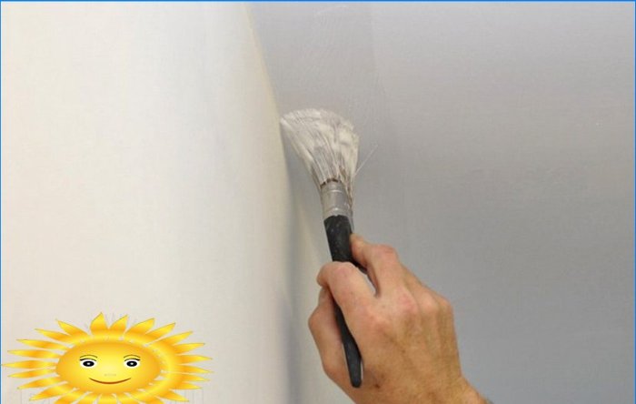 Comment peindre un plafond avec de la peinture à l'eau