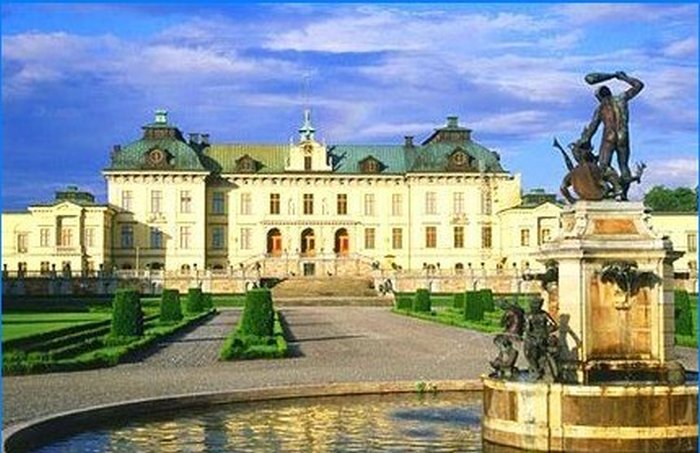 Comment vivent les rois modernes ou classement des résidences royales les plus luxueuses d'Europe