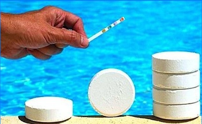 Produits chimiques pour piscines et méthodes alternatives de traitement de l'eau